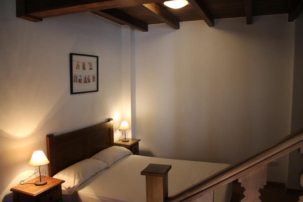 Apartamentos Real Fabrica Hojalata Júzcar Exteriör bild